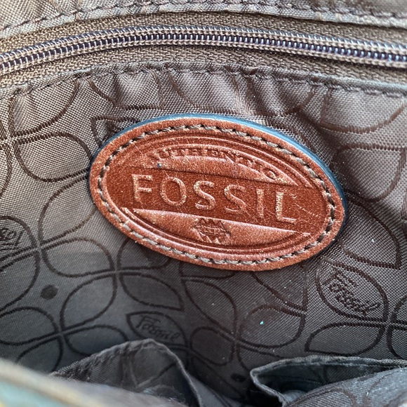 Fossil Vintage Revival Top Zip Satchel - Picture 9 of 11